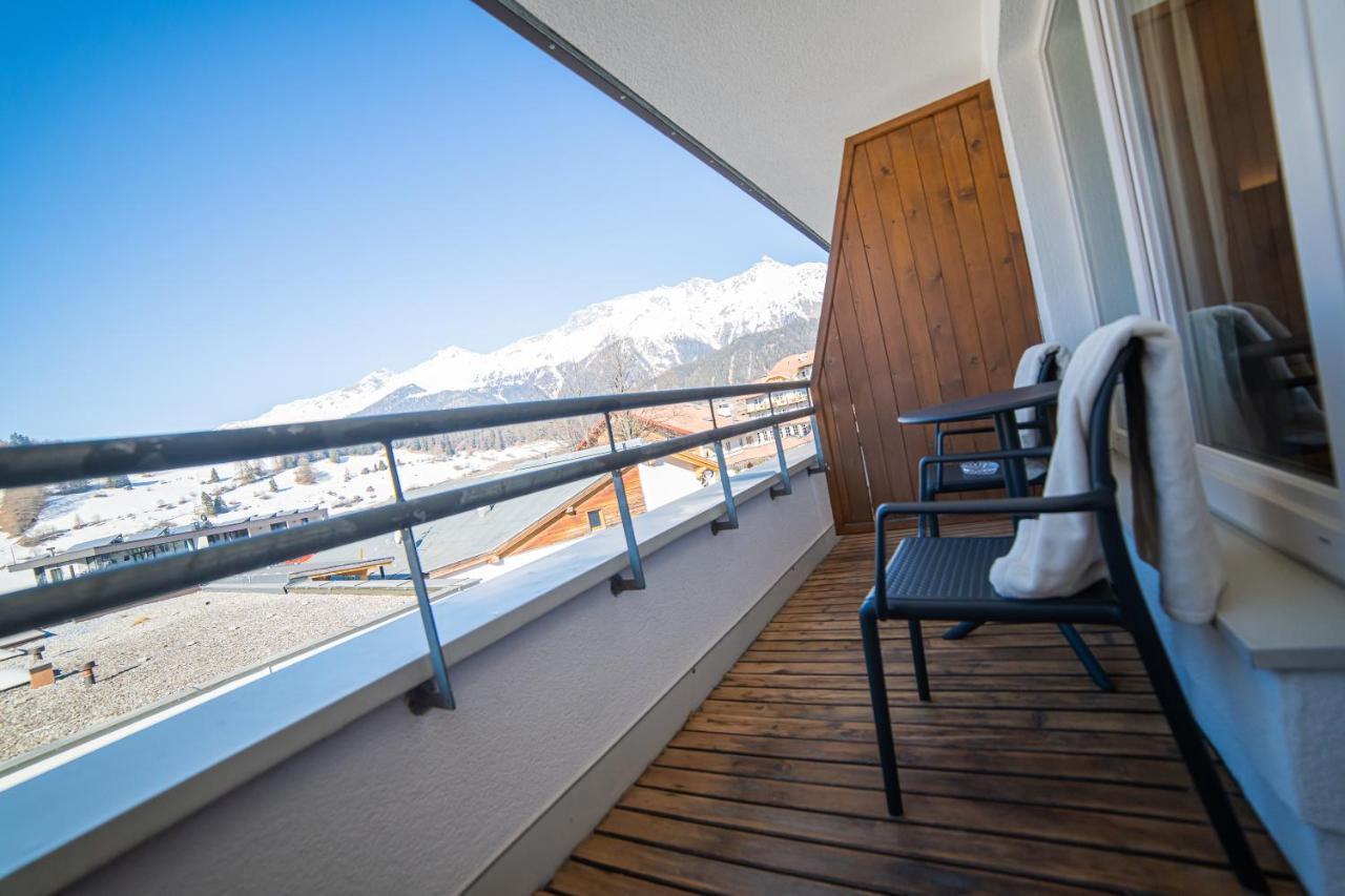 Aparthotel Hochland Gmbh ナウダース エクステリア 写真